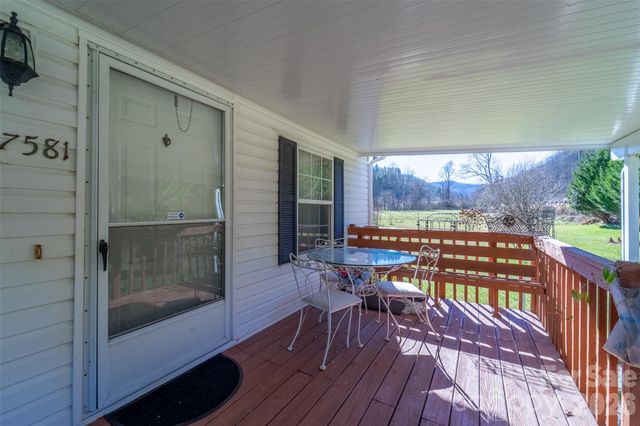 7581 Hwy 441 Highway S, Sylva, NC 28779