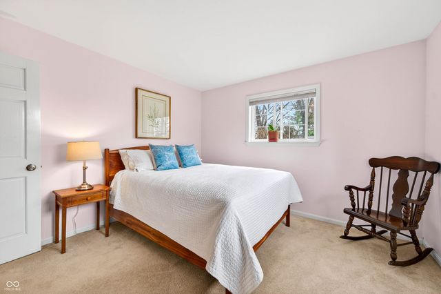 1010 Driftwood Avenue, Columbus, IN 47203