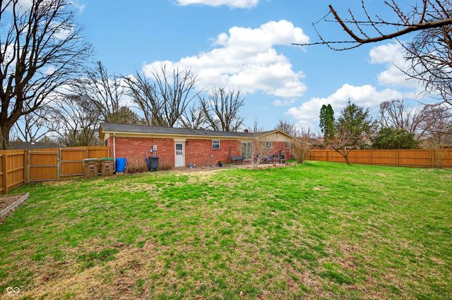 1010 Driftwood Avenue, Columbus, IN 47203