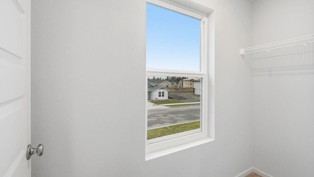 5819 S Bernard St, Spokane, WA 99224