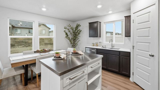 5819 S Bernard St, Spokane, WA 99224