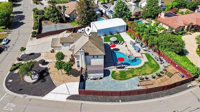 2752 Placer Dr, Oakley, CA 94561