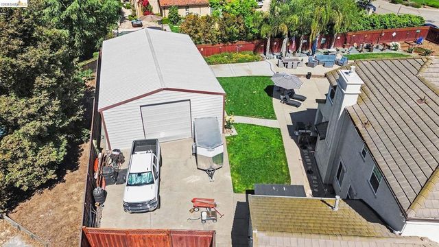 2752 Placer Dr, Oakley, CA 94561