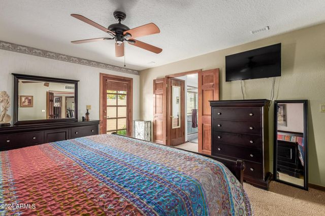 5202 W SOFT WIND Drive, Glendale, AZ 85310