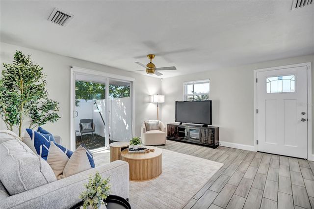 6510 W CHELSEA STREET, Tampa, FL 33634