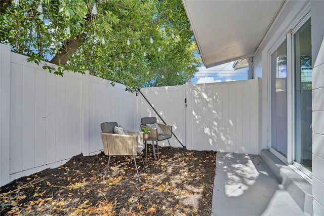 6510 W CHELSEA STREET, Tampa, FL 33634