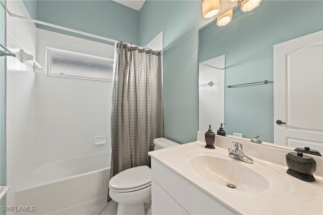 26002 Clarkston DR, Bonita Springs, FL 34135