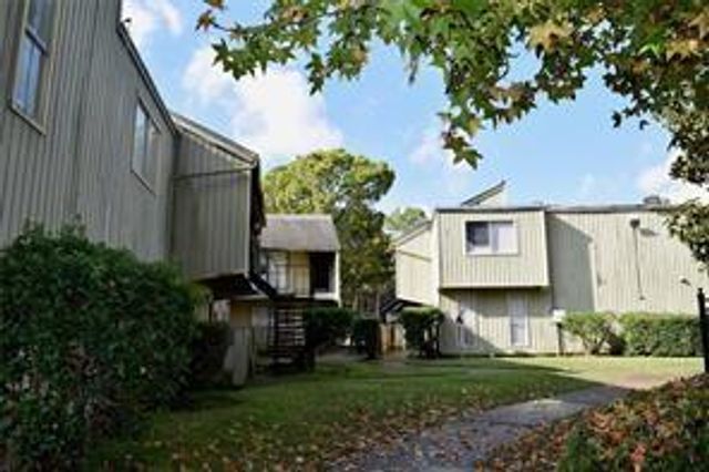 5625 Antoine Drive 1607, Houston, TX 77091