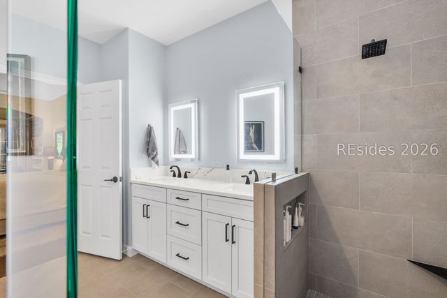 4 Indigo Run Dr Apt 3223, Hilton Head Island, SC 29926