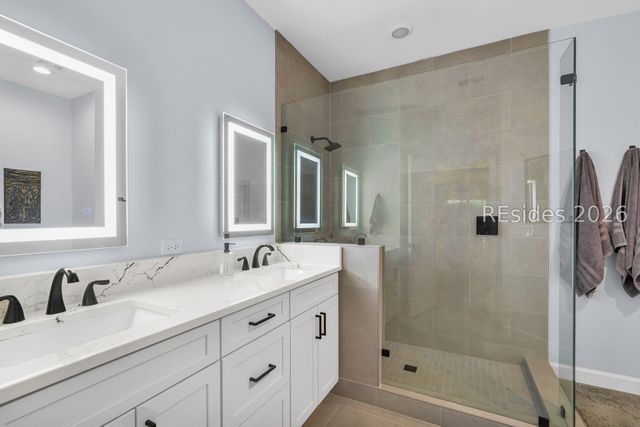 4 Indigo Run Dr Apt 3223, Hilton Head Island, SC 29926