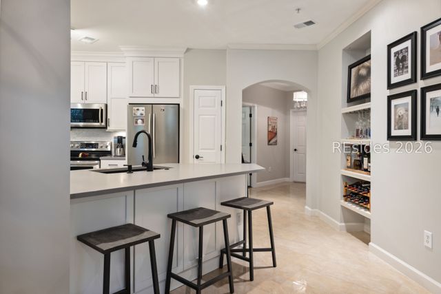 4 Indigo Run Dr Apt 3223, Hilton Head Island, SC 29926