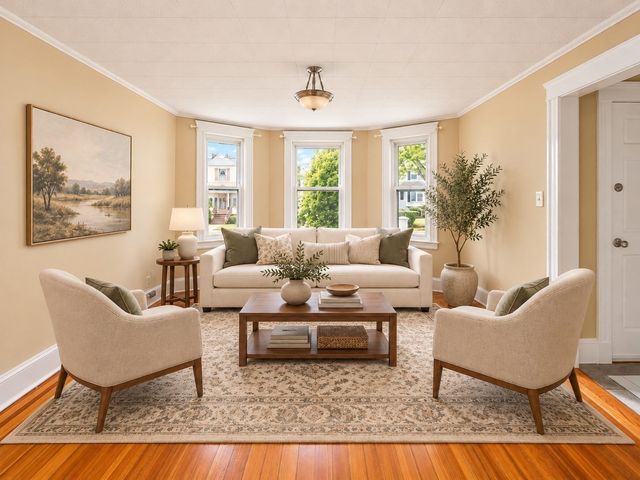 65 Chestnut St 1, Wakefield, MA 01880