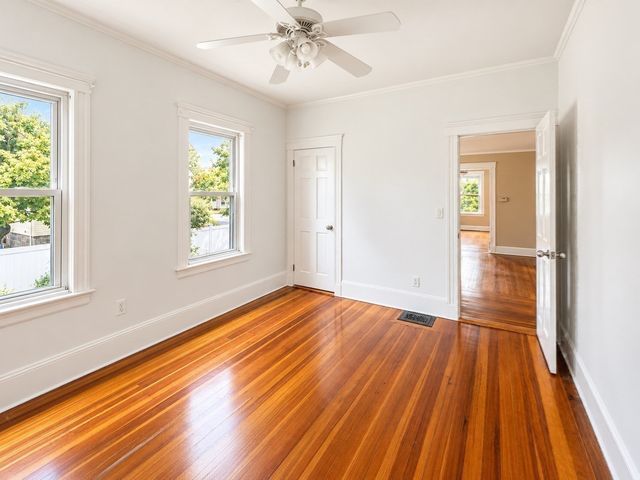 65 Chestnut St 1, Wakefield, MA 01880