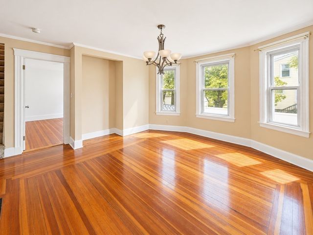 65 Chestnut St 1, Wakefield, MA 01880