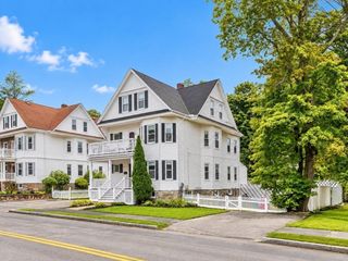 65 Chestnut St 1, Wakefield, MA 01880