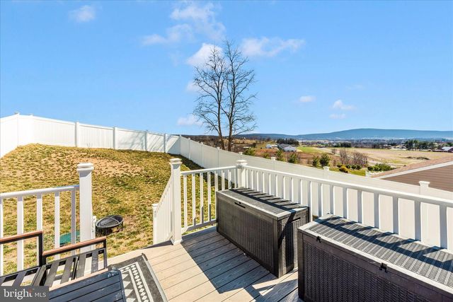 11130 GOPHER DR, Waynesboro, PA 17268