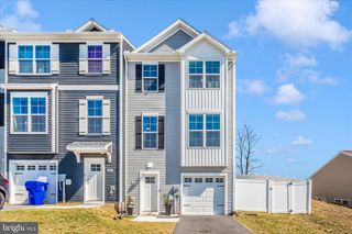 11130 GOPHER DR, Waynesboro, PA 17268