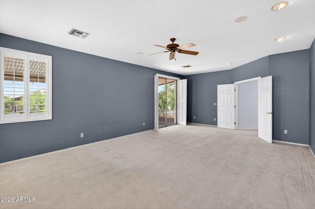 857 E CARLA VISTA Drive, Gilbert, AZ 85295