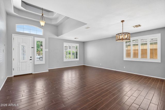 857 E CARLA VISTA Drive, Gilbert, AZ 85295