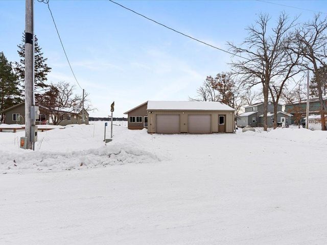 2849 Chippewa Shores Road, Brainerd, MN 56401