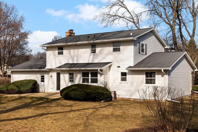 7005 Farmington Way, Madison, WI 53717