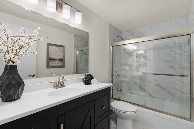 7005 Farmington Way, Madison, WI 53717