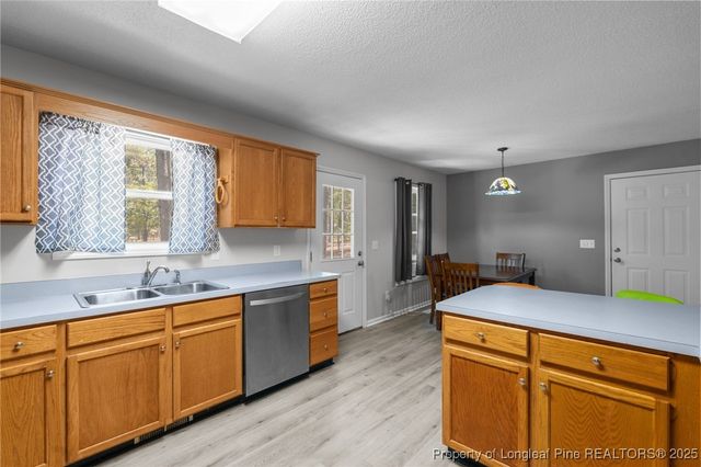 215 N Pear Street, Pinebluff, NC 28373