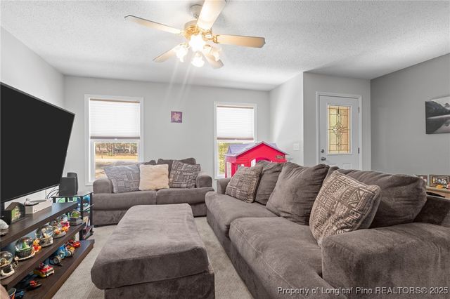 215 N Pear Street, Pinebluff, NC 28373