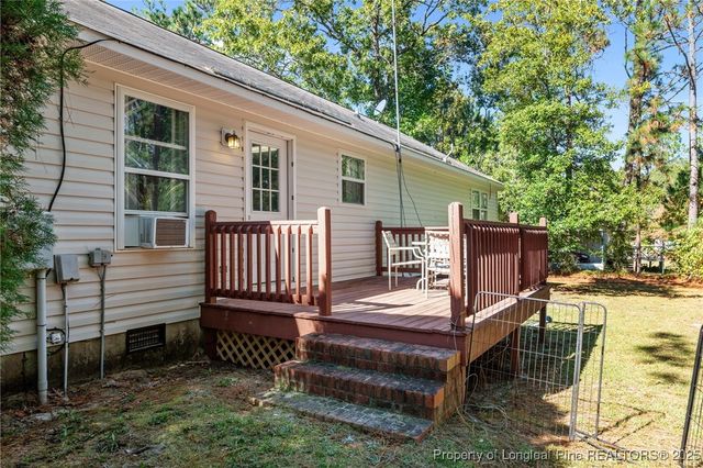 215 N Pear Street, Pinebluff, NC 28373