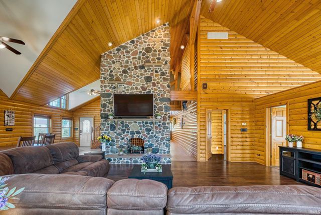 10453 N State Road 101 Highway, Decatur, IN 46733