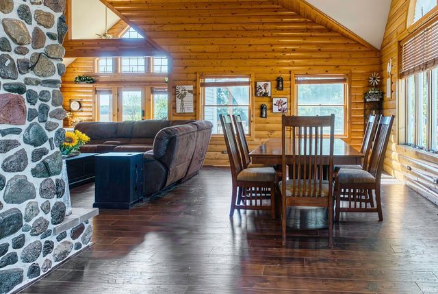 10453 N State Road 101 Highway, Decatur, IN 46733