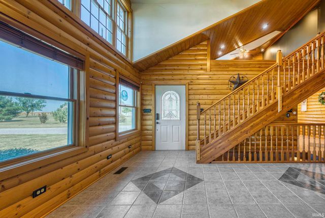 10453 N State Road 101 Highway, Decatur, IN 46733