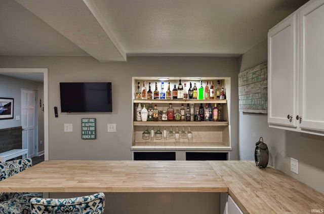 10453 N State Road 101 Highway, Decatur, IN 46733