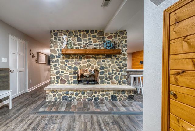 10453 N State Road 101 Highway, Decatur, IN 46733