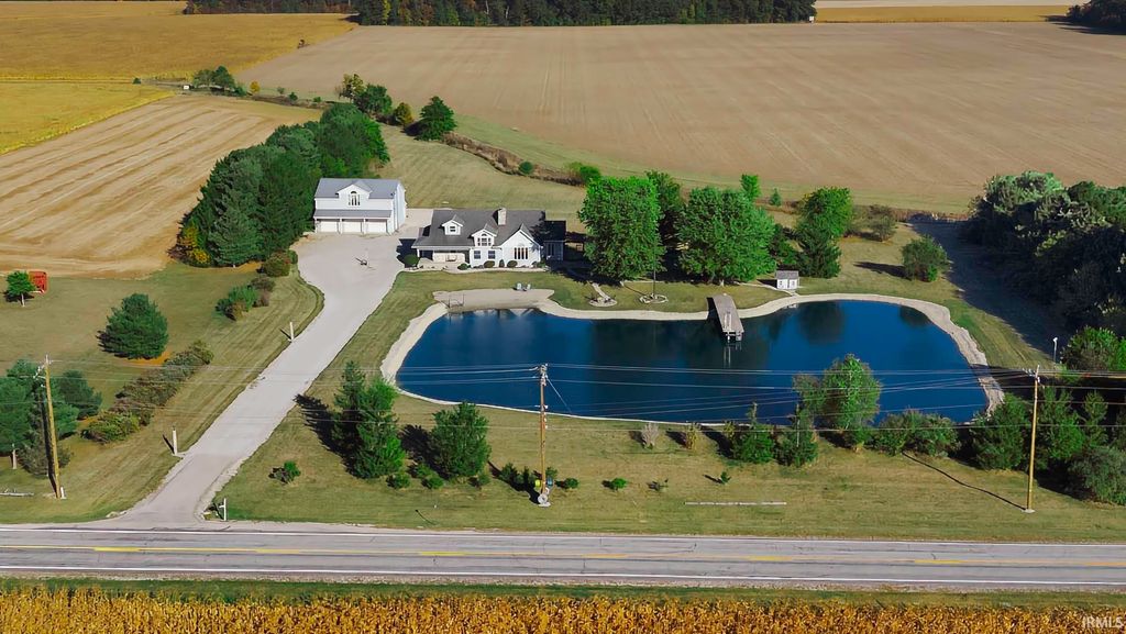 10453 N State Road 101 Highway, Decatur, IN 46733