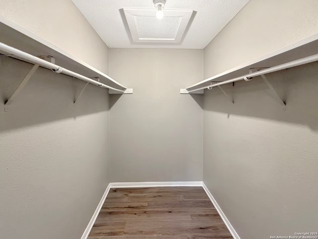 8111 Bowens Crossing, San Antonio, TX 78250