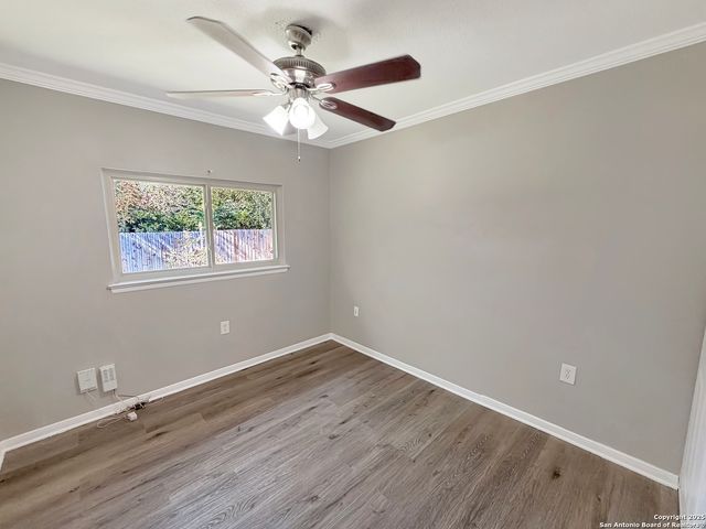 8111 Bowens Crossing, San Antonio, TX 78250