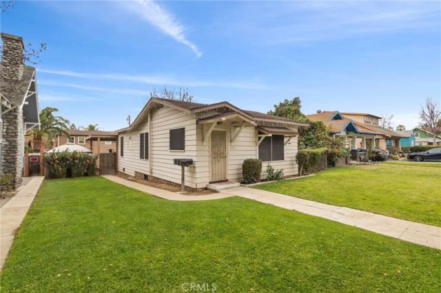 318 E F Street, Ontario, CA 91764