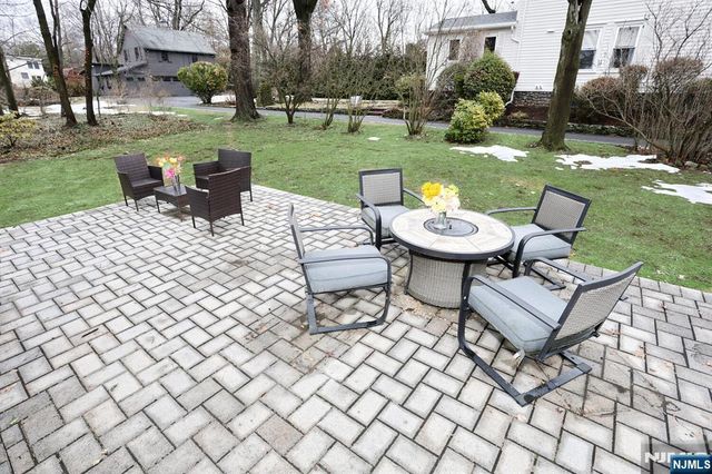 295 Rock Road, Glen Rock, NJ 07452