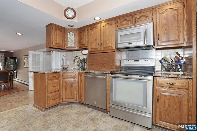 295 Rock Road, Glen Rock, NJ 07452