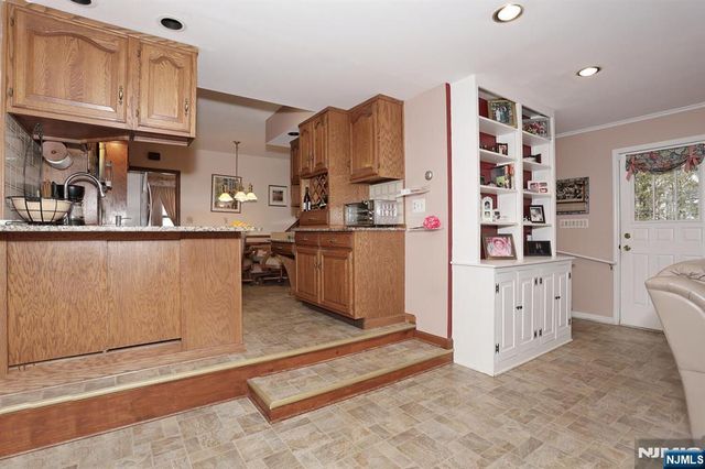 295 Rock Road, Glen Rock, NJ 07452