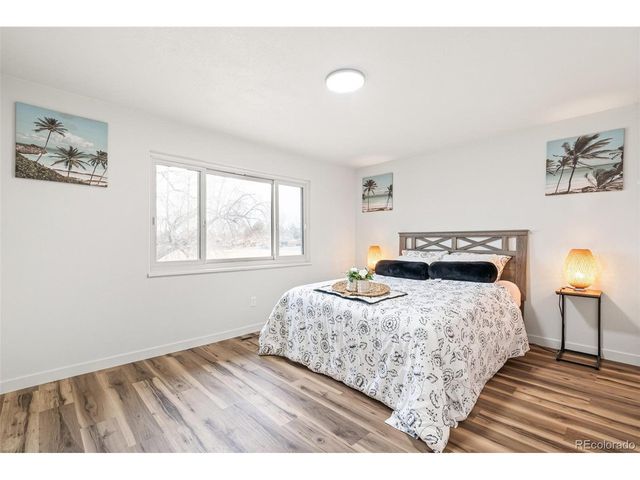 1221 Eagle St, Aurora, CO 80011