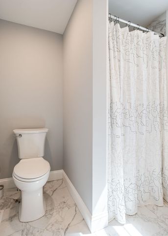 81 Dover Road, Durham, NH 03824