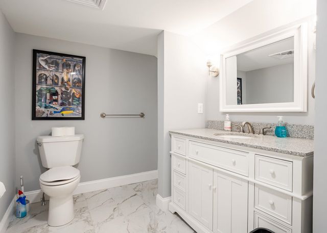81 Dover Road, Durham, NH 03824