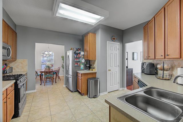 18419 Fir Hollow Circle, Humble, TX 77346