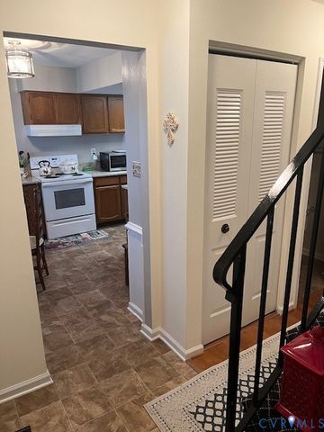 1520 Heritage Hill Dr, Henrico, VA 23238