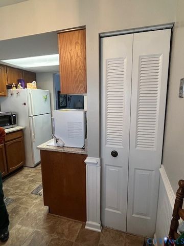 1520 Heritage Hill Dr, Henrico, VA 23238