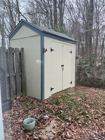 1520 Heritage Hill Dr, Henrico, VA 23238