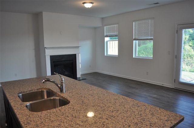 5745 Thornton Drive, Cumming, GA 30028