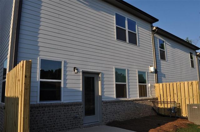 5745 Thornton Drive, Cumming, GA 30028